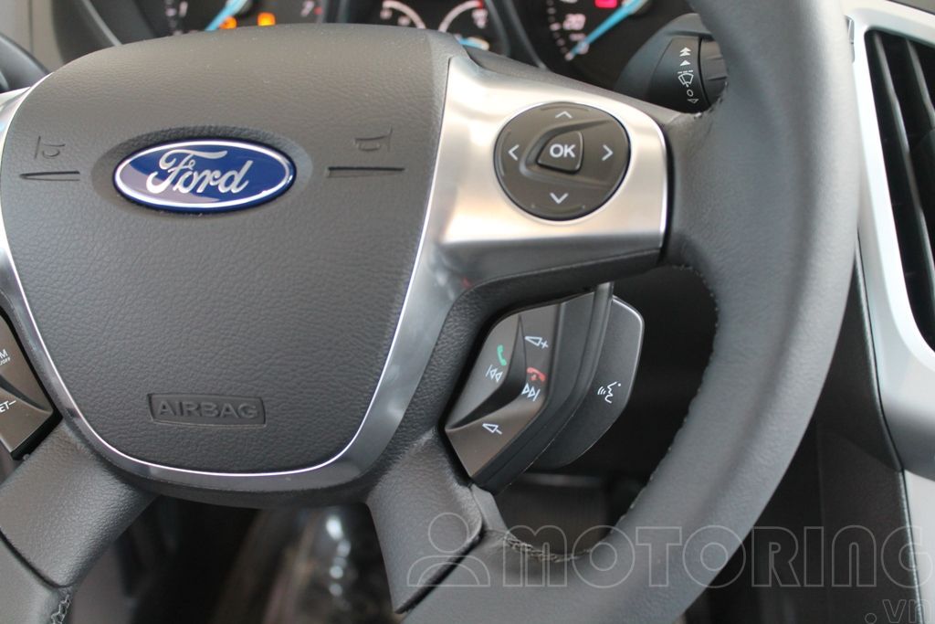 Ford Focus 2013 Việt Nam - Ảnh 41